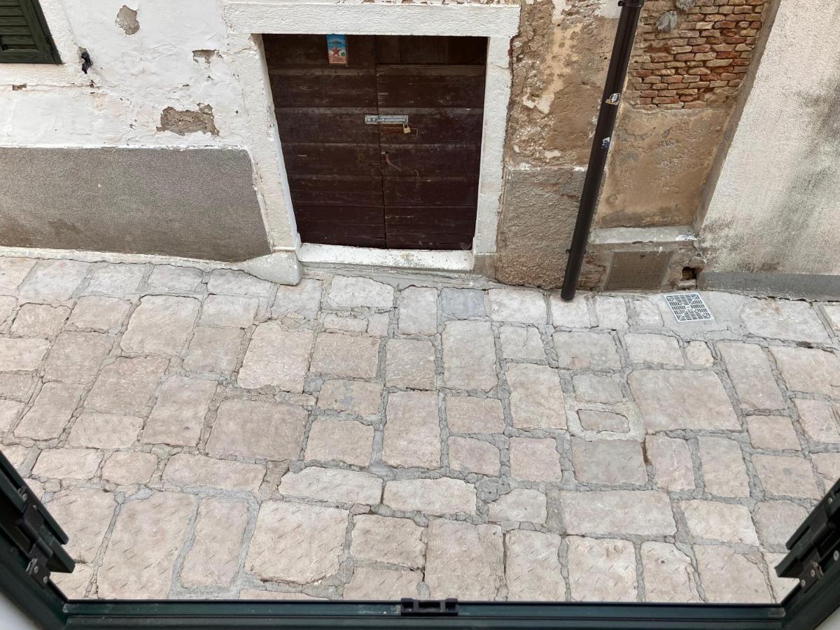 Studio "Mol" Baska  Exterior photo